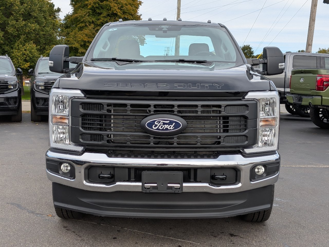 New 2027 Ford F250 XL w/ XL Chrome Package AWD/4WD image 9