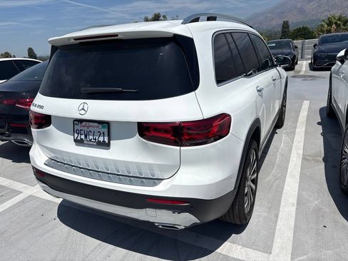 Certified 2023 Mercedes-Benz GLB 250 image 4