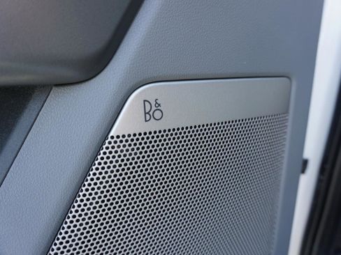 Used 2021 Ford F150 Lariat w/ Equipment Group 501A Mid image 18