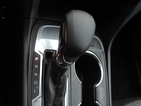 Used 2024 Chevrolet Equinox LT image 25