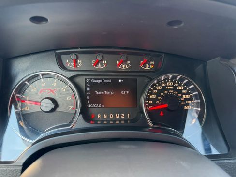 Used 2014 Ford F150 FX4 w/ Equipment Group 402A Luxury AWD/4WD image 9