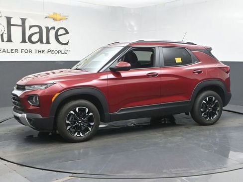 Used 2023 Chevrolet TrailBlazer LT AWD/4WD image 27