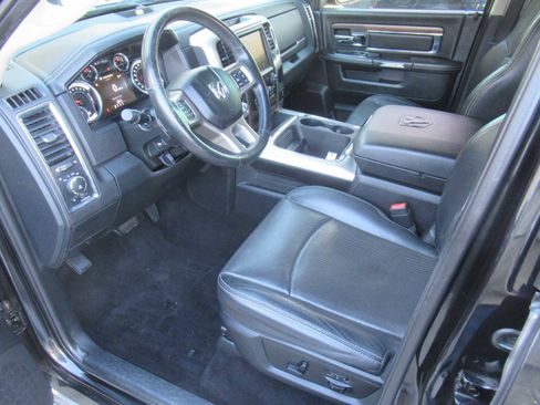 Used 2016 RAM 1500 Laramie w/ Convenience Group image 23