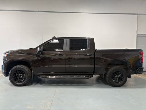 Used 2019 Chevrolet Silverado 1500 LT Trail Boss AWD/4WD image 2