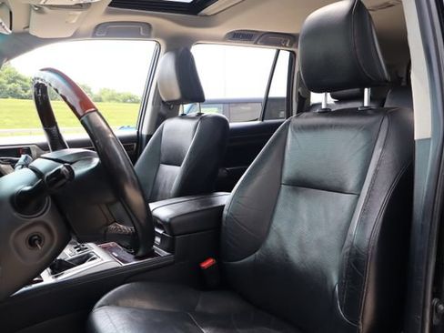 Used 2014 Lexus GX 460 w/ Premium Package AWD/4WD image 13
