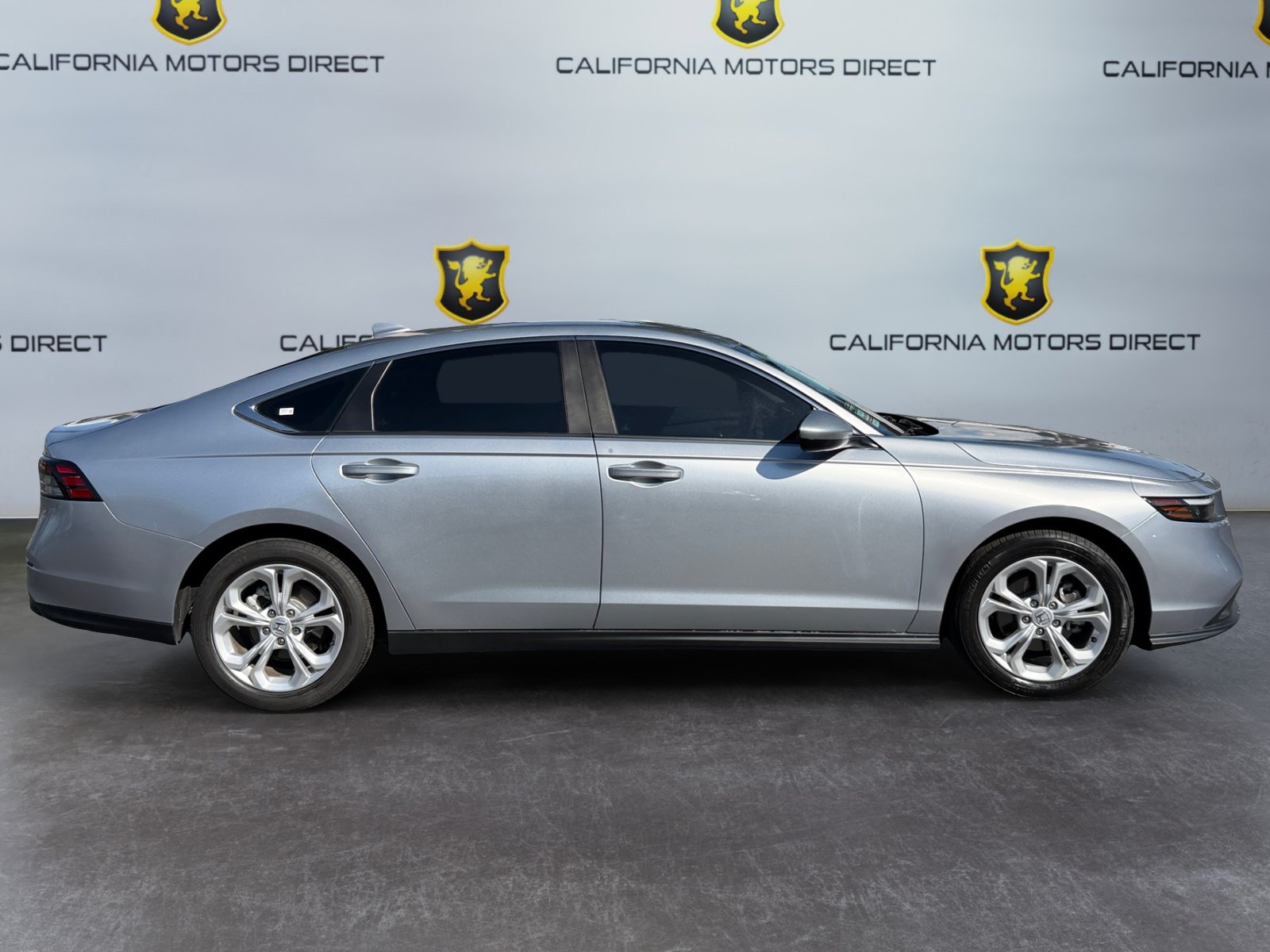 Used 2025 Honda Accord LX image 6