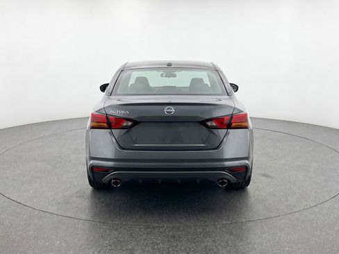 Used 2025 Nissan Altima 2.5 SV FWD image 7