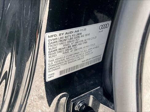 Used 2024 Audi Q8 Premium Plus w/ Premium Plus Package AWD/4WD image 16