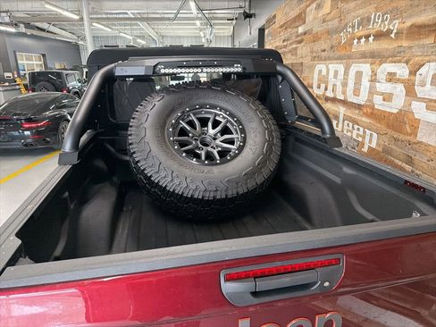 Used 2021 Jeep Gladiator Mojave AWD/4WD image 8