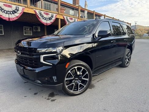 Used 2023 Chevrolet Tahoe RST image 2