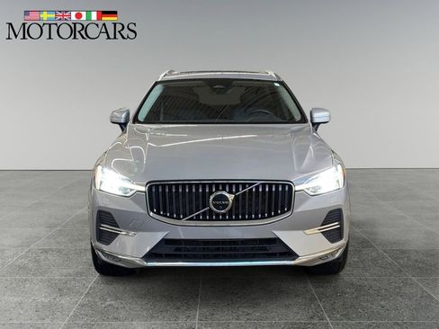 Certified 2023 Volvo XC60 B5 Plus w/ Climate Package image 8