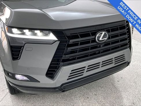 Used 2025 Lexus GX 550 w/ Accessory Package (2T) image 38