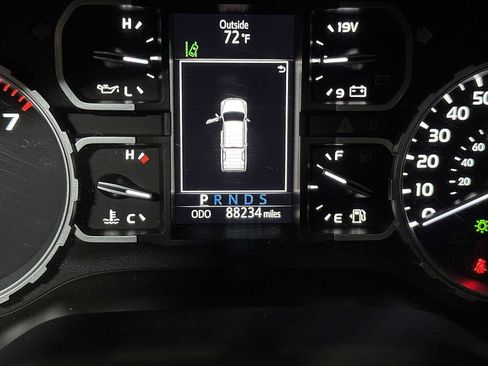 Used 2021 Toyota Tundra SR5 w/ SX Package RWD image 19
