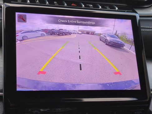 Used 2025 Jeep Grand Cherokee L Limited w/ Black Appearance Package image 12