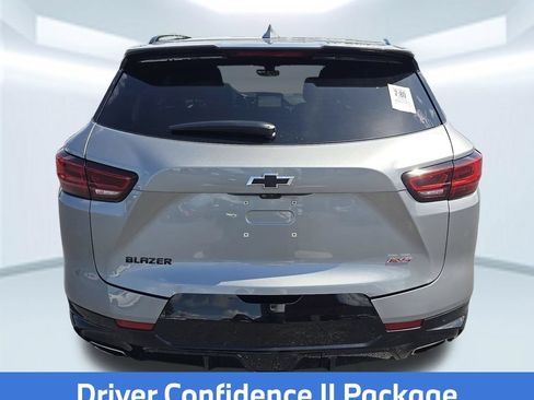 Used 2023 Chevrolet Blazer RS w/ Driver Confidence II Package FWD image 8