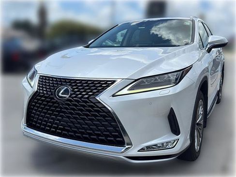 Used 2022 Lexus RX 350L Luxury w/ Accessory Package (Z1) AWD/4WD image 3