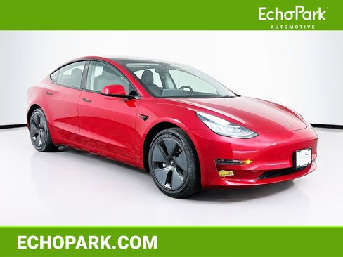 Used 2022 Tesla Model 3 image 1