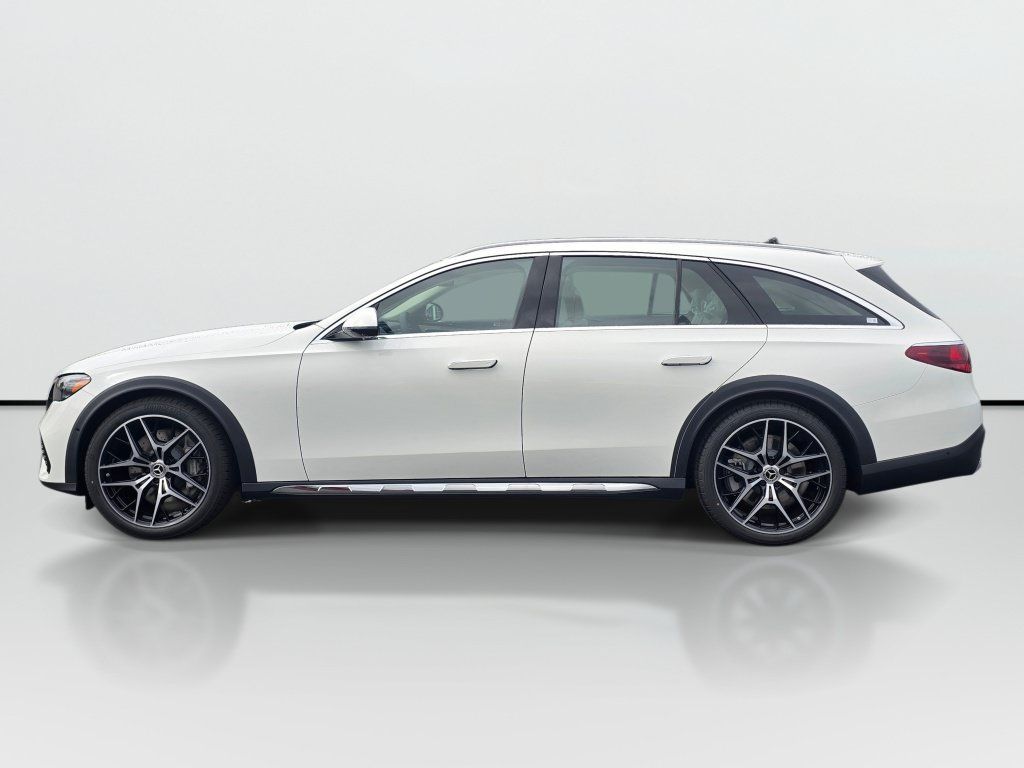New 2027 Mercedes-Benz E 450 4MATIC All-Terrain Wagon image 2