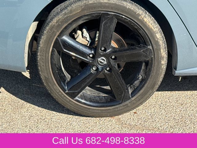 Used 2024 Nissan Sentra SR FWD image 9