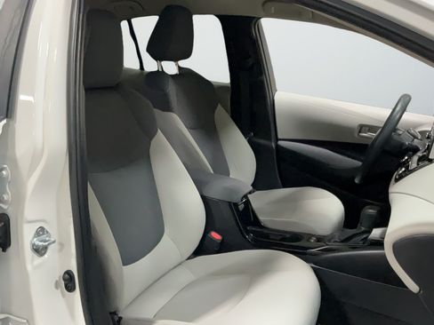 Used 2021 Toyota Corolla LE FWD image 20