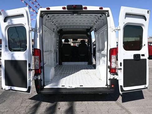 Used 2024 RAM ProMaster 2500 FWD image 14