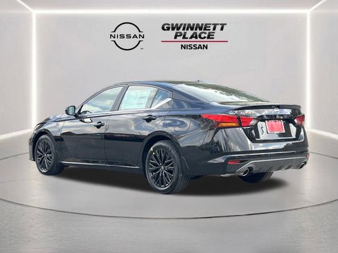 New 2026 Nissan Altima 2.5 SV image 22