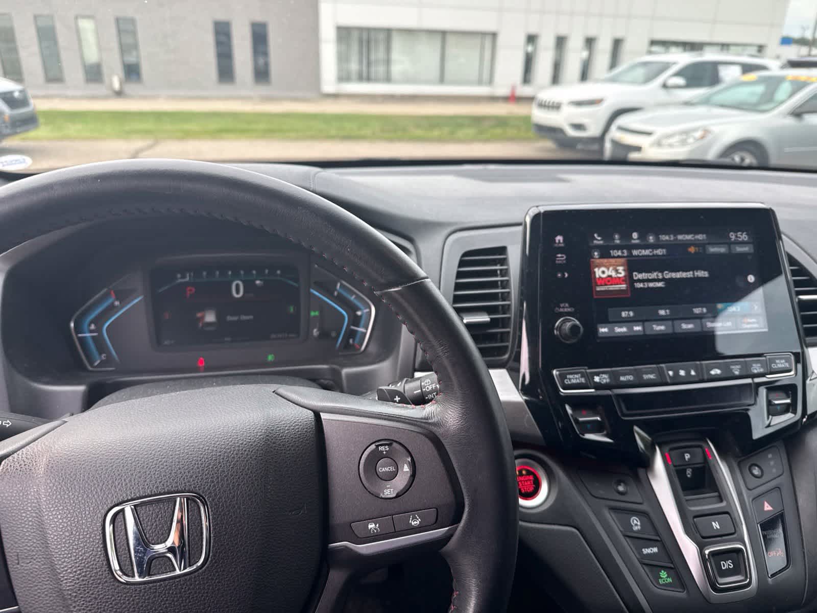 Used 2023 Honda Odyssey Sport image 19