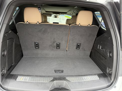 Used 2024 Chevrolet Tahoe Premier w/ Max Trailering Package image 12