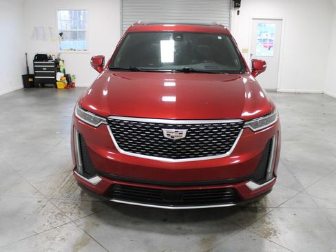 Used 2021 Cadillac XT6 Premium Luxury image 3