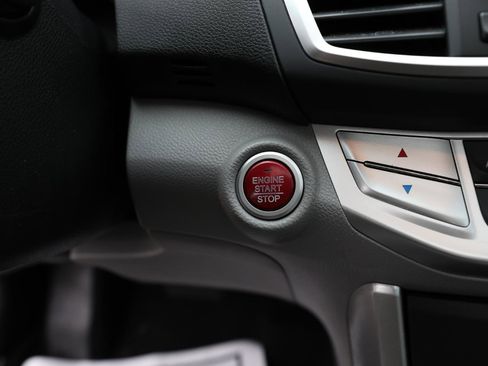 Used 2014 Honda Accord EX image 19