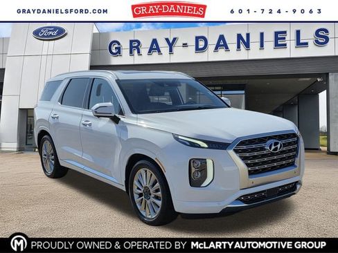 Used 2020 Hyundai Palisade Limited image 1