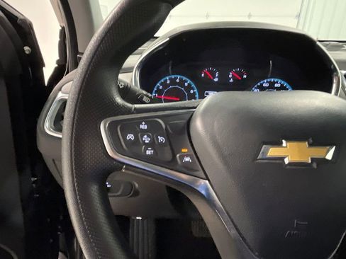 Used 2024 Chevrolet Equinox LS image 34