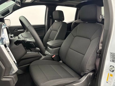 New 2026 GMC Canyon Elevation w/ Convenience Package image 18