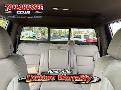 Used 2023 Chevrolet Silverado 1500 LTZ AWD/4WD image 32