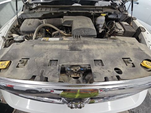 Used 2023 RAM 1500 Classic SLT w/ Electronics Group image 15