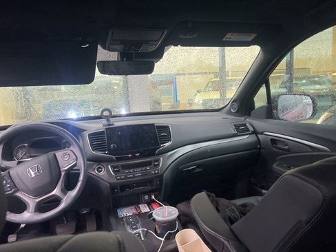 Certified 2023 Honda Passport EX-L image 11