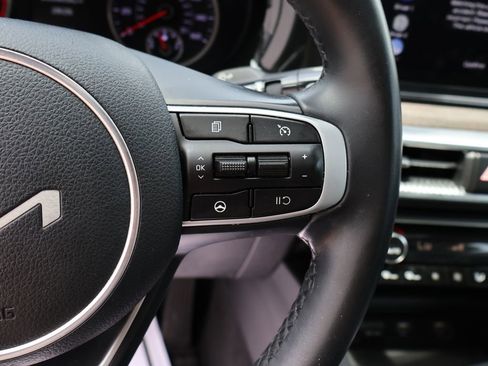 Used 2023 Kia K5 EX image 29