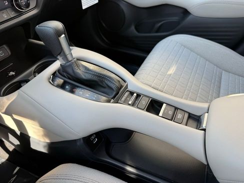 New 2026 Honda HR-V LX image 24