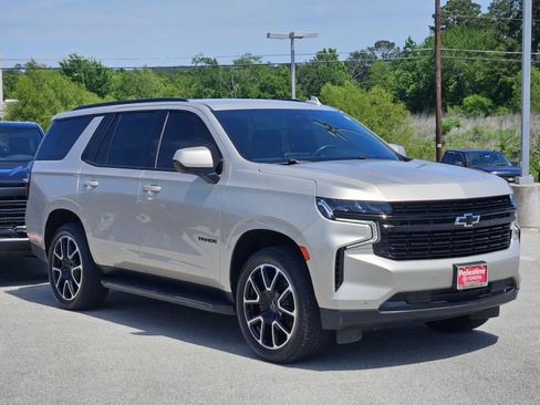 Used 2023 Chevrolet Tahoe RST RWD image 1