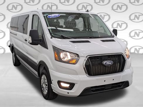 Used 2024 Ford Transit 350 XLT RWD image 14