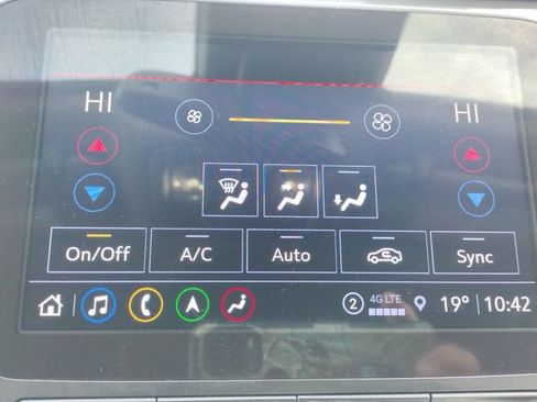 Used 2024 Chevrolet Malibu LT image 57