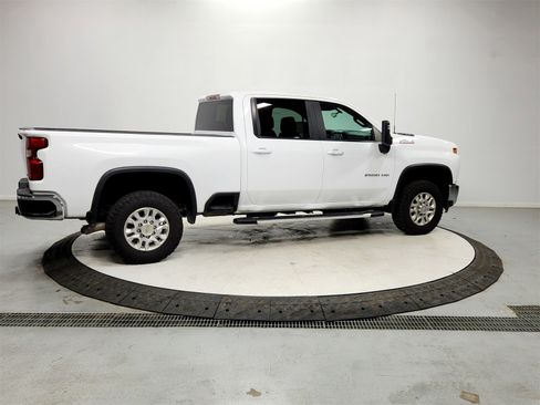 Used 2023 Chevrolet Silverado 2500 LT w/ Convenience Package image 8