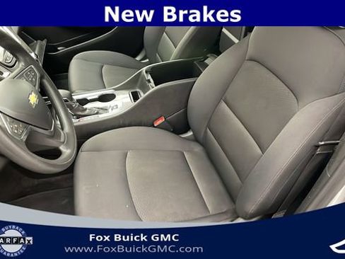 Used 2022 Chevrolet Malibu LT image 31