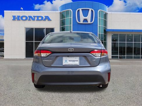 Used 2024 Toyota Corolla LE FWD image 4