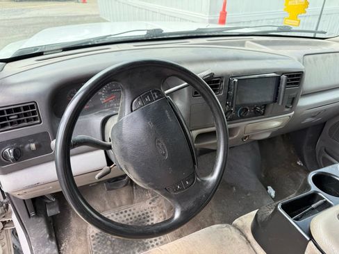 Used 1999 Ford F350 XL RWD image 15