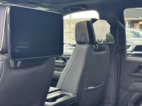 New 2026 GMC Yukon XL Elevation w/ Elevation Premium Package RWD image 23