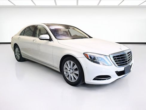 Used 2015 Mercedes-Benz S 550 Sedan image 3