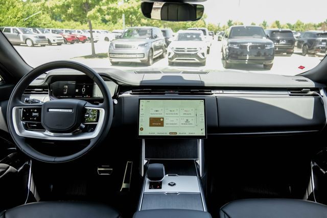 New 2026 Land Rover Range Rover SE AWD/4WD image 18