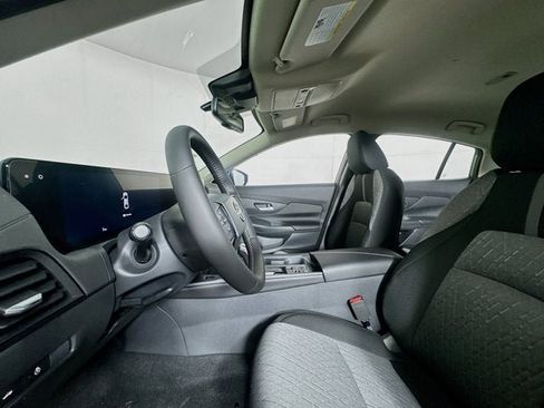 New 2026 Nissan Sentra SV image 17