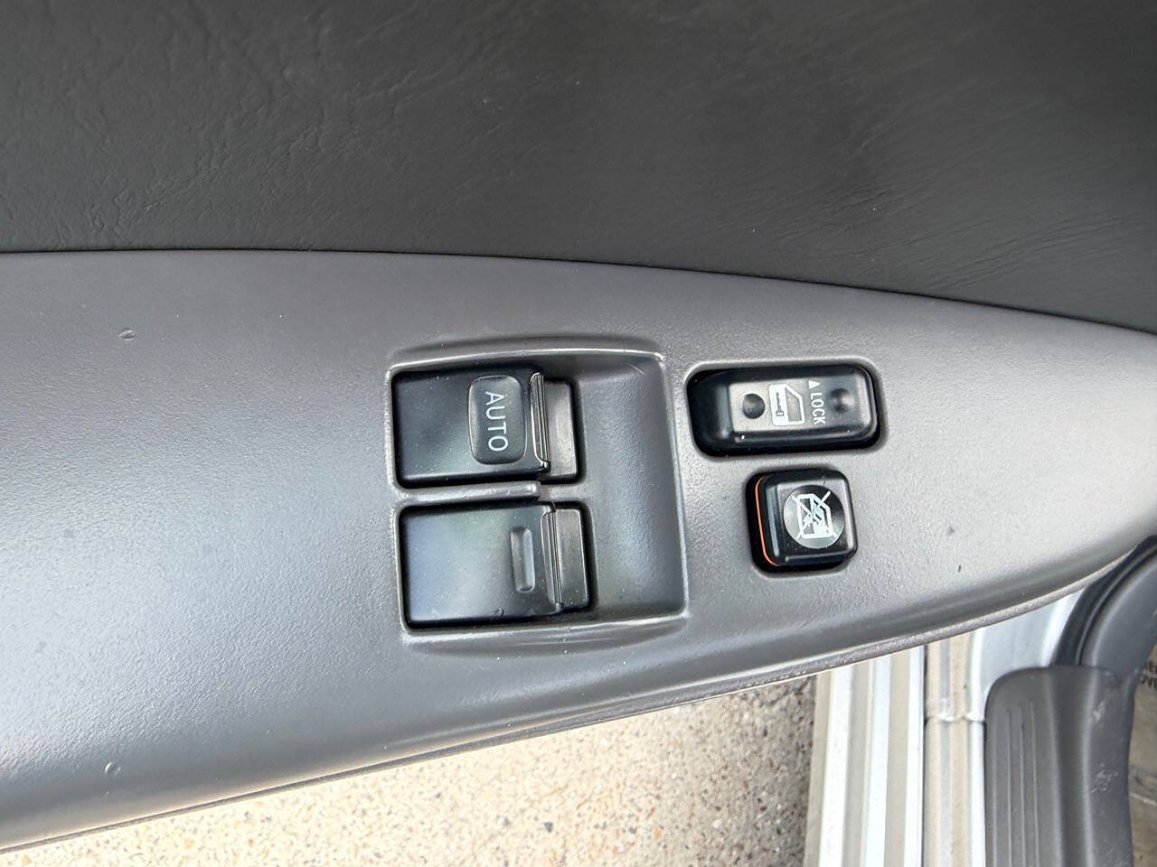 Used 2008 Toyota Solara SLE FWD image 14